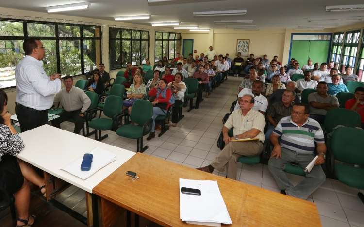 Procon realiza audiência pública com donos de estacionamentos da capital