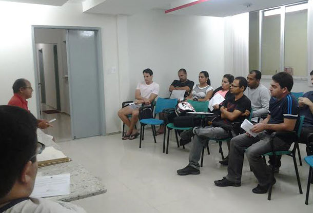 Servidores decidem manter a greve e CEACs continuarão parados