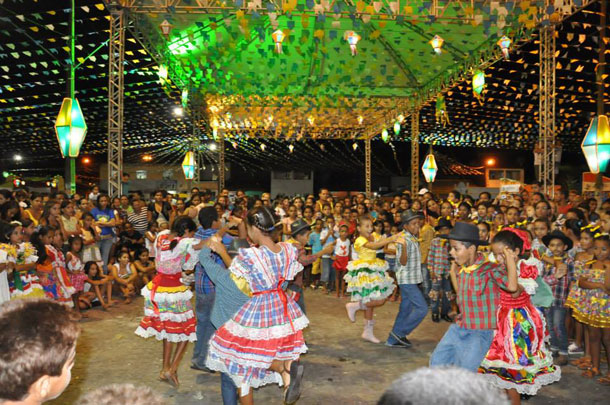 Com tema ” Arraiá da Gente ” Pirambu abre os Festejos Juninos