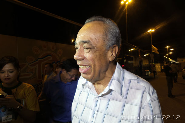 João não confirma alianças para 2014