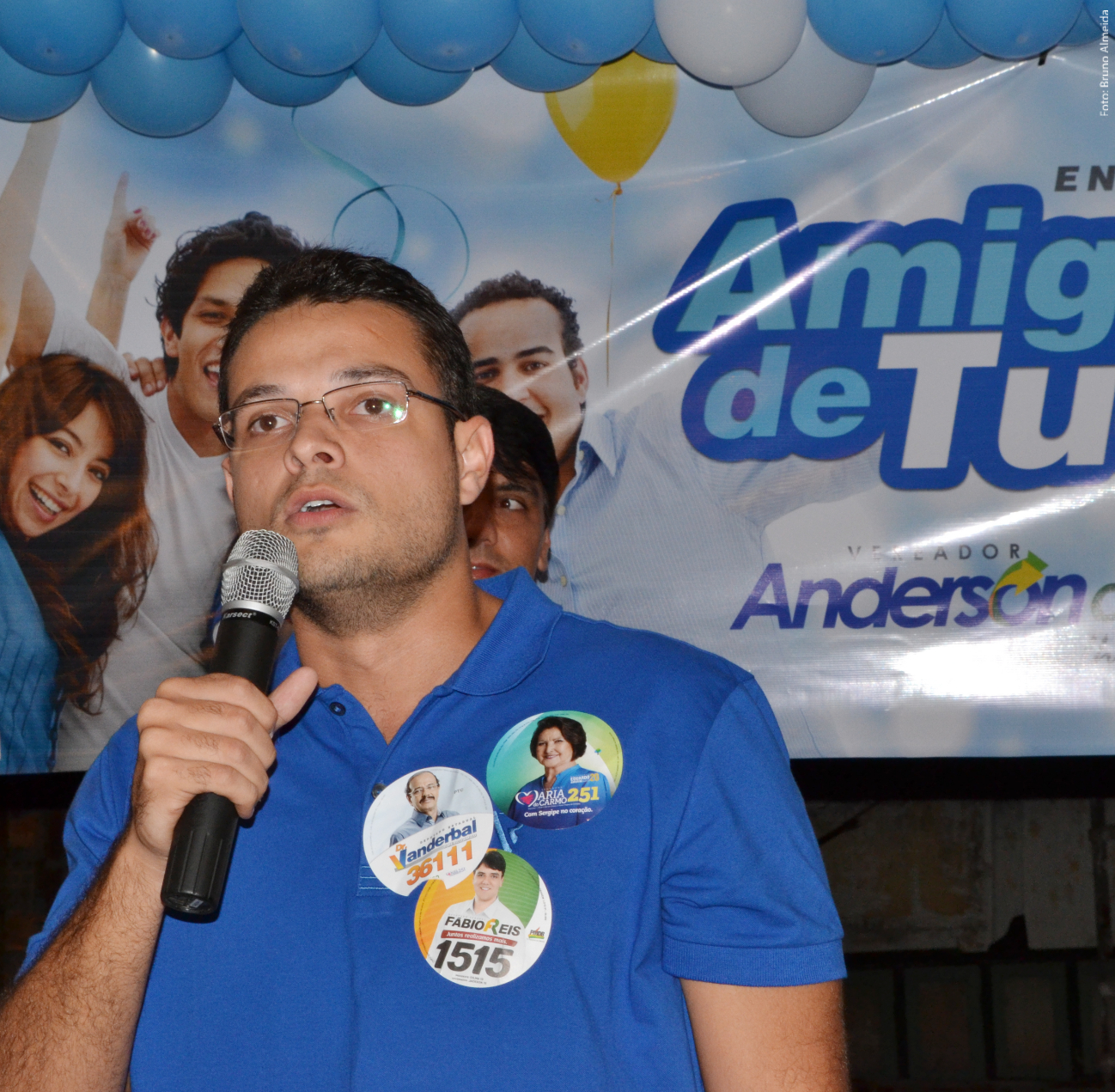 Amigos festejam aniversário de Anderson de Tuca