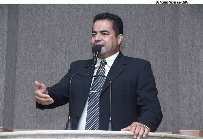 Vereador solicita à Prefeitura melhorias no serviço de Transporte Público na Zona de Expansão