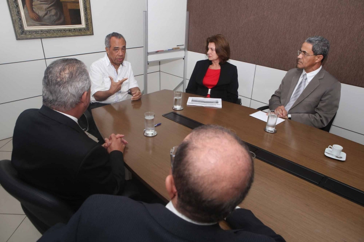 PMA negocia folha para aplicar em investimentos