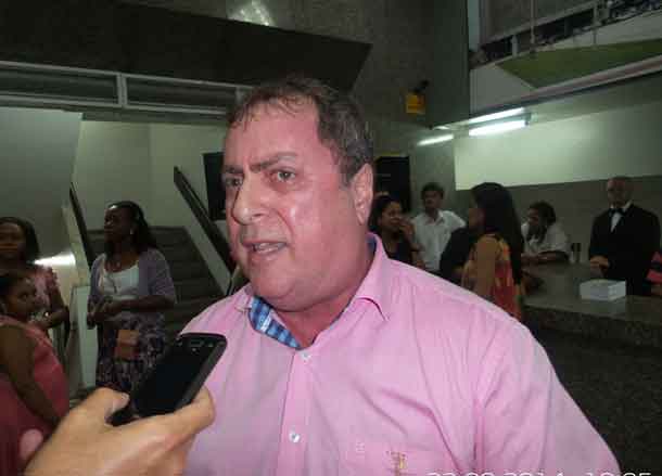 Zé Franco diz que foi um ovo gorado , um galo esquecido pelo PDT