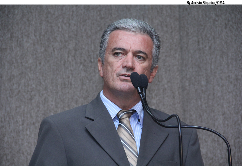 Ivaldo diz que SMTT vai disponibilizar ônibus para o Centro Administrativo de Sergipe