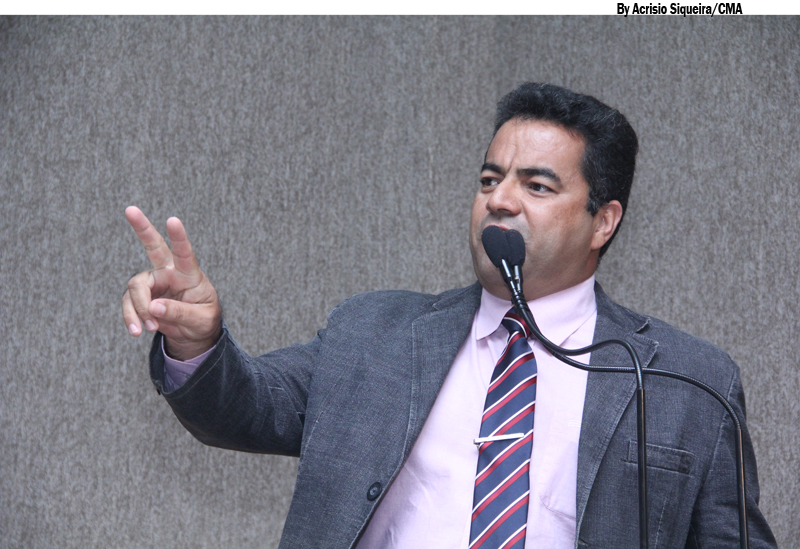 Jailton apresenta Projeto que prevê criação de Grupo de Salva-Vidas na capital