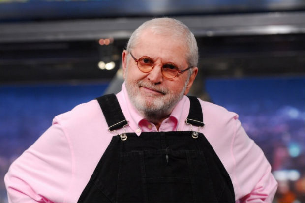 Jô Soares deve voltar às gravações de programa este mês