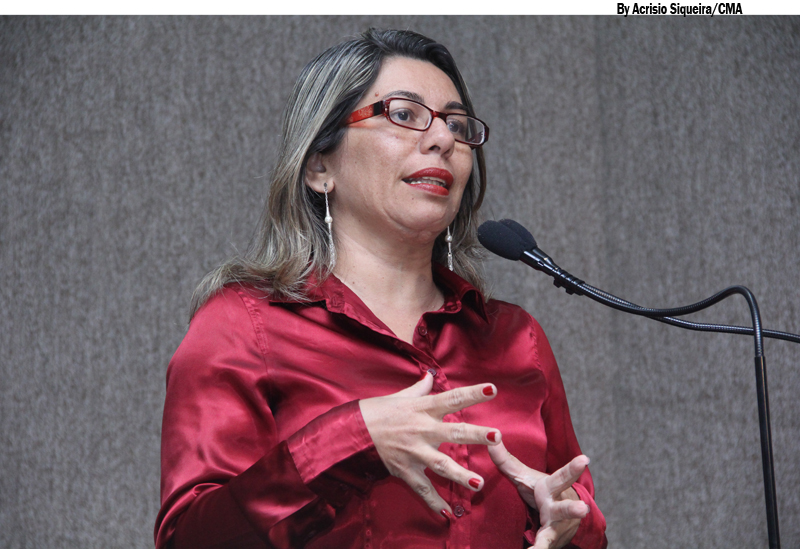 De acordo com Lucimara, Aracaju tem taxa de iluminação e ruas estão às escuras