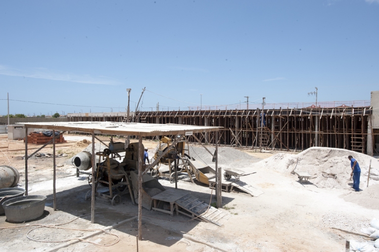 Construção da Praça do 17 de Março segue adiantada