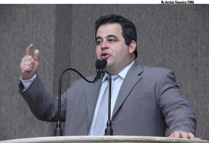 Vinicius diz que vereadores que concorrem às eleições deram exemplo de cidadania