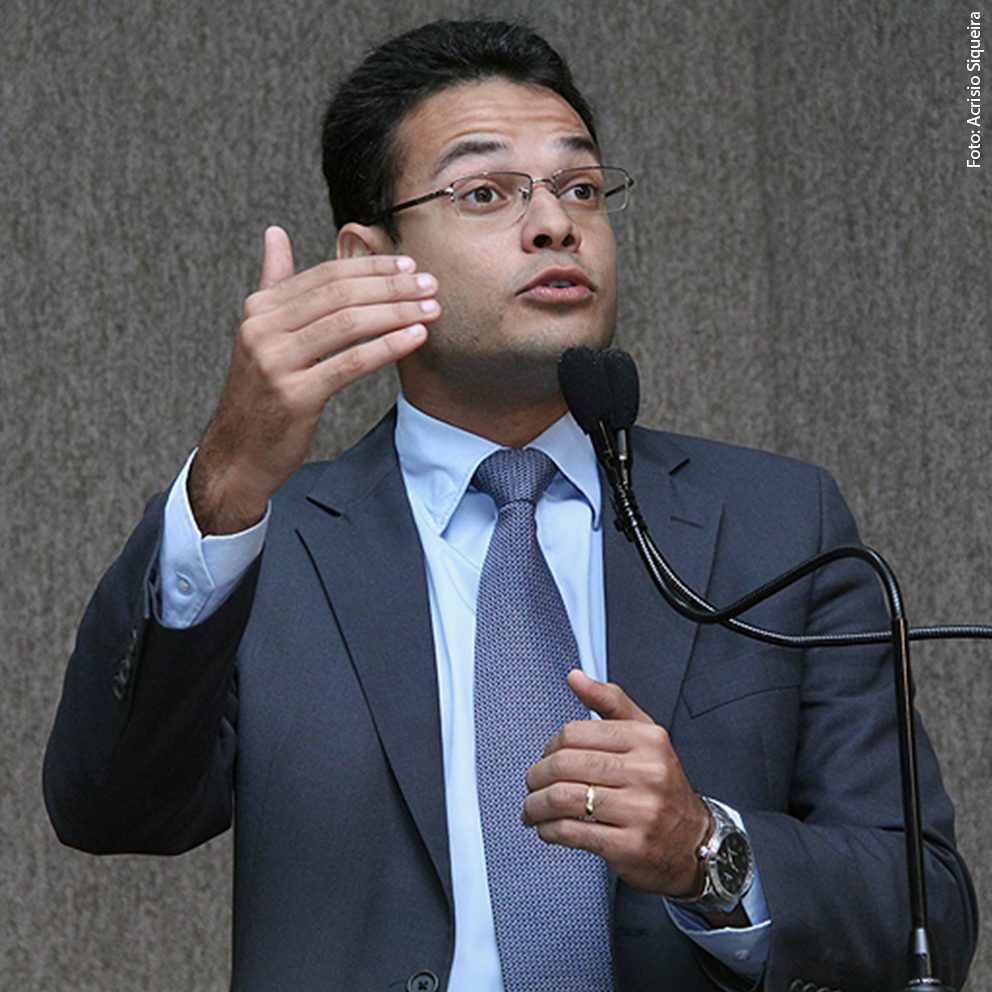 Anderson cobra explicações da Torre sobre demissões de garis