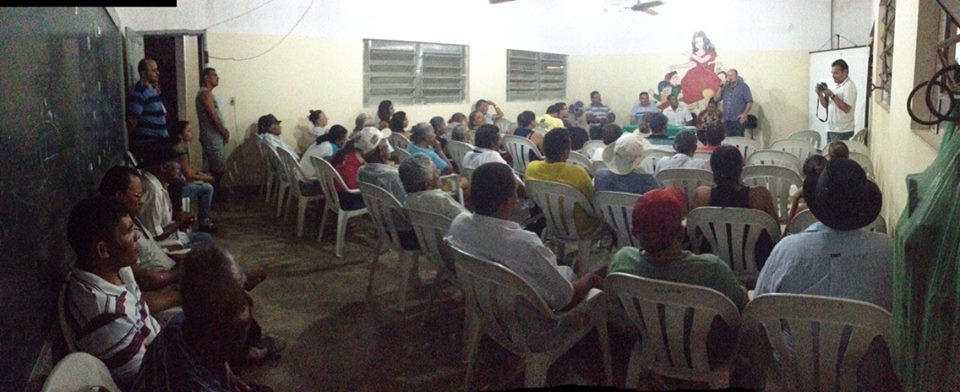 Deputado João Daniel se reúne com lideranças das comunidades Ladeirinhas no interior de Sergipe