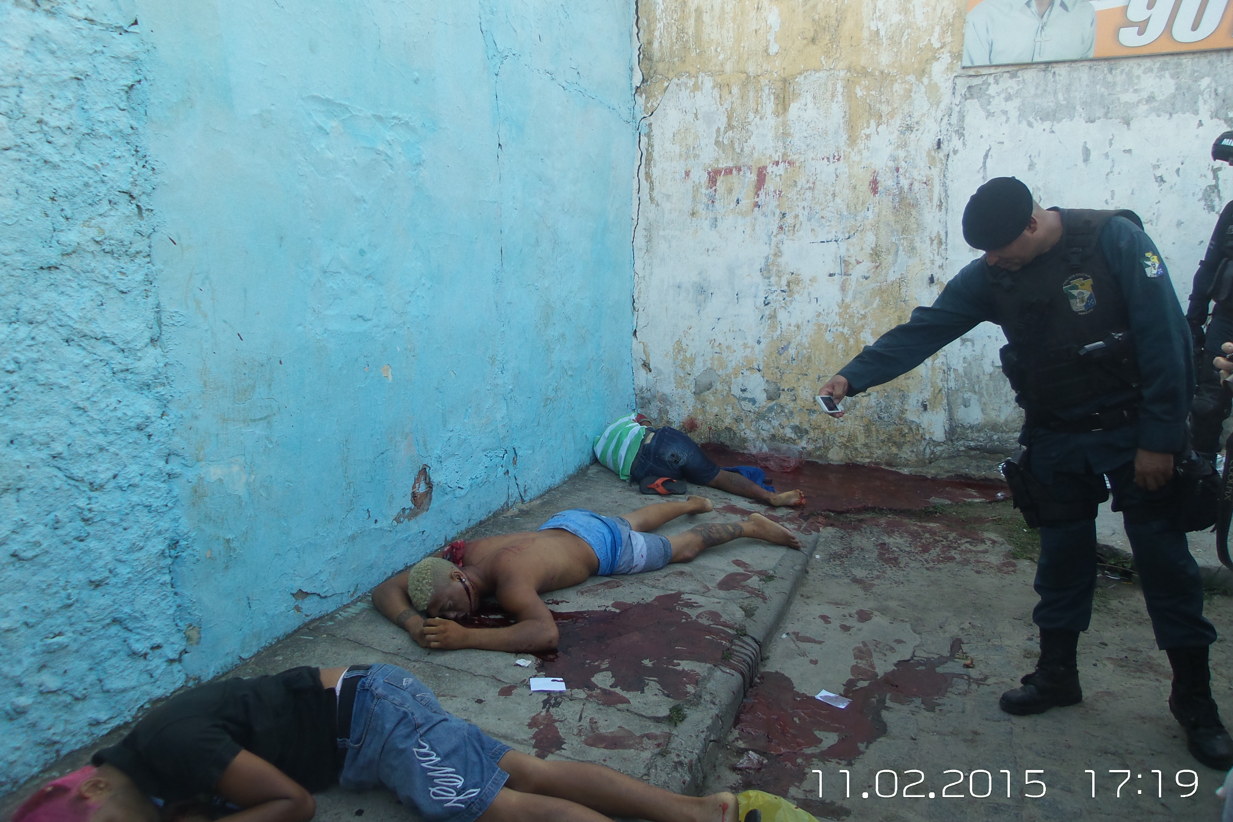 Jovens são mortos em chacina na Baixa da Cachorrinha em Aracaju