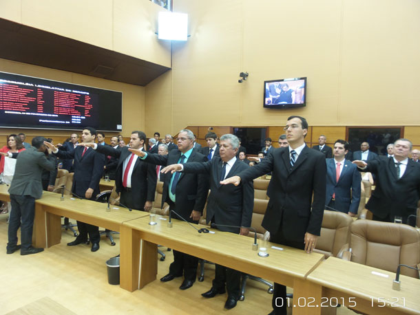 Luciano Bispo é eleito presidente da Alese por 23 votos 1