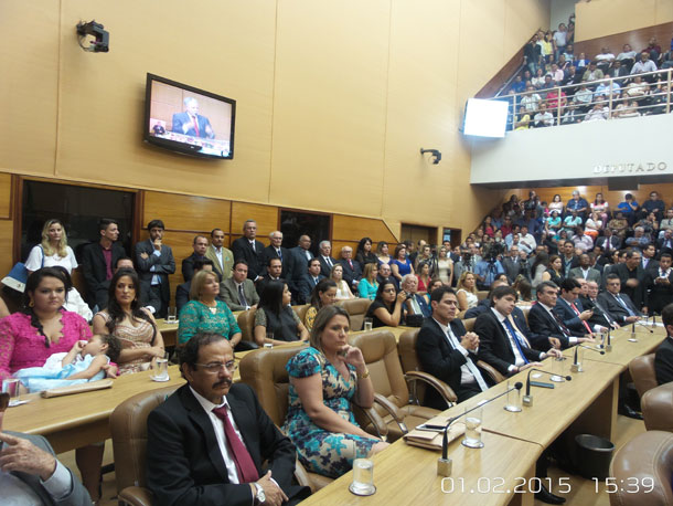 Luciano Bispo é eleito presidente da Alese por 23 votos 1