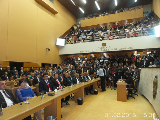Luciano Bispo é eleito presidente da Alese por 23 votos 1