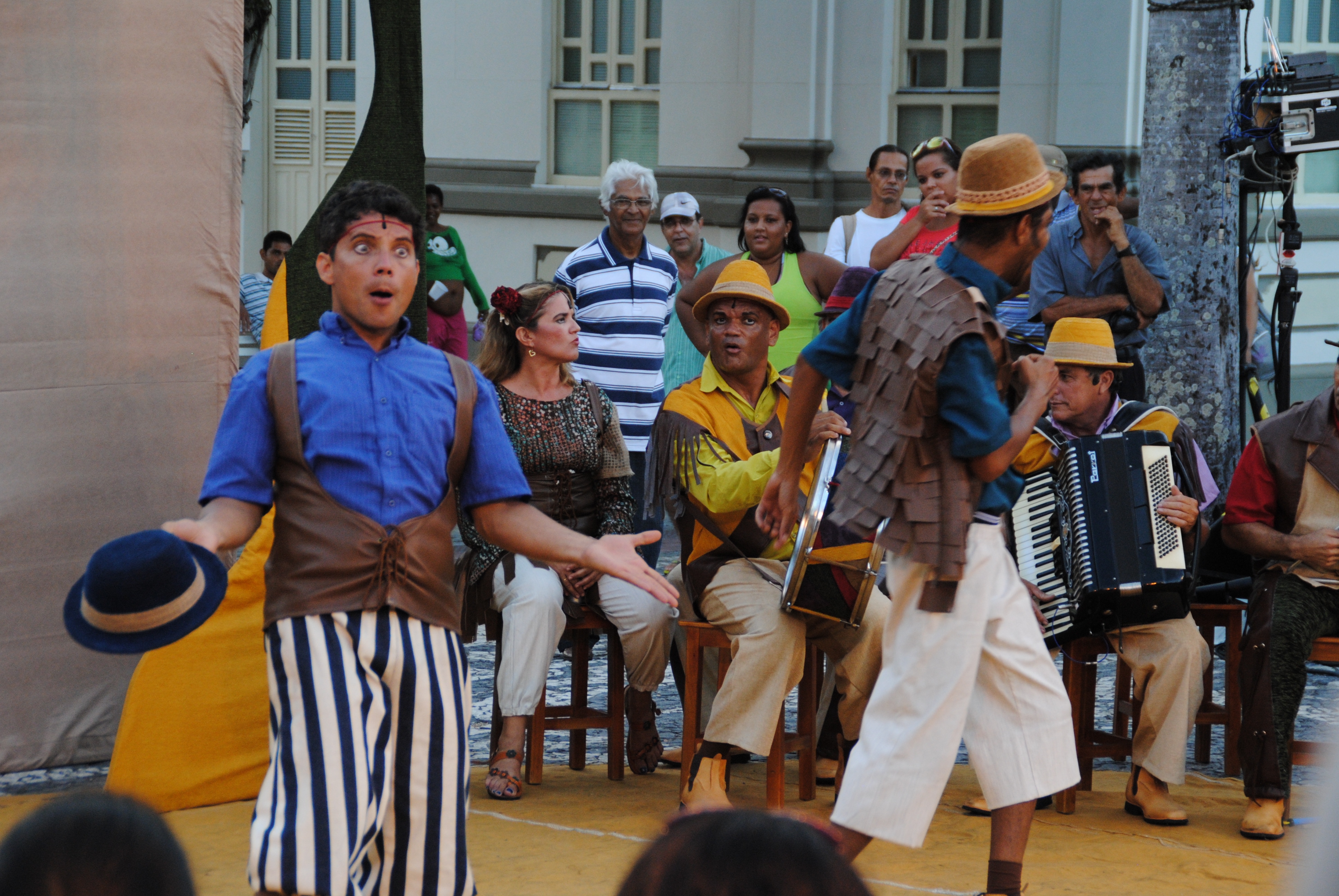 Funcaju celebra o Dia Mundial do Teatro e o Dia Nacional do Circo