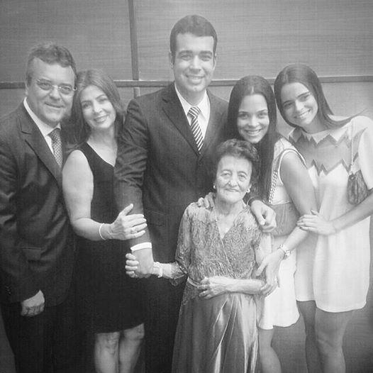 Assembleia Legislativa de Sergipe emite NOTA DE PESAR pelo falecimento da mãe de deputado