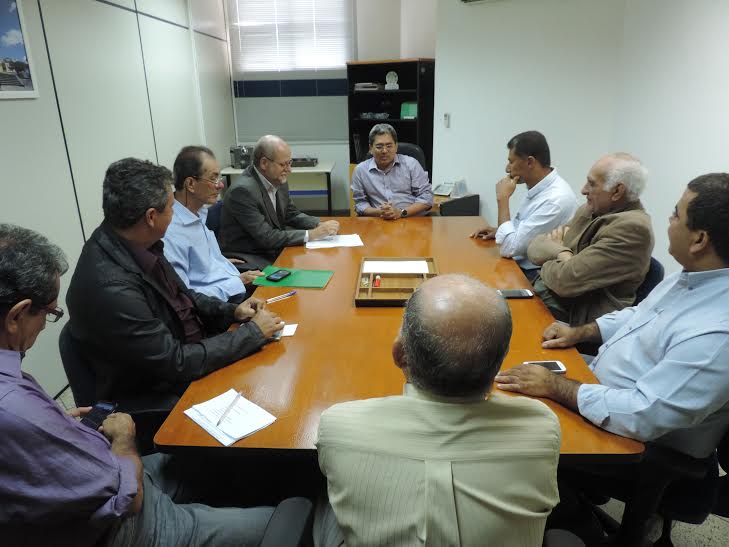 Secretário da Fazenda recebe auditores fiscais nesta quarta