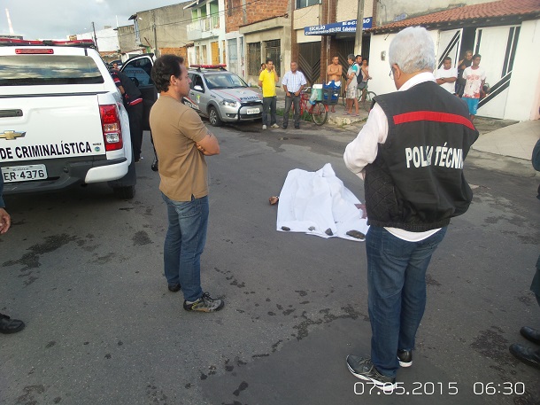 Homem é assassinado quando ia vender pastéis