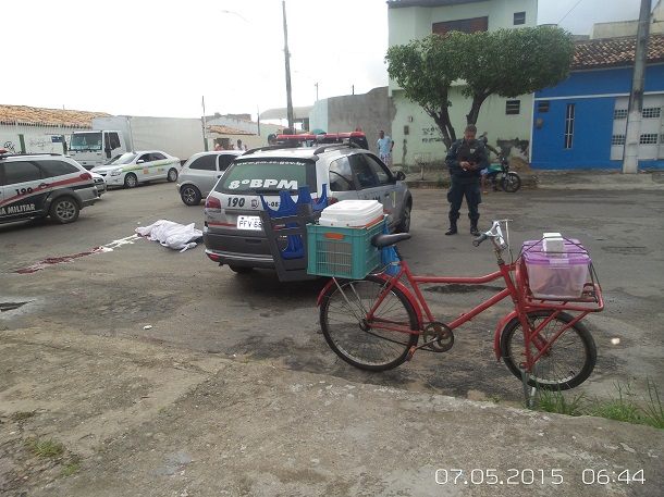 Homem é assassinado quando ia vender pastéis