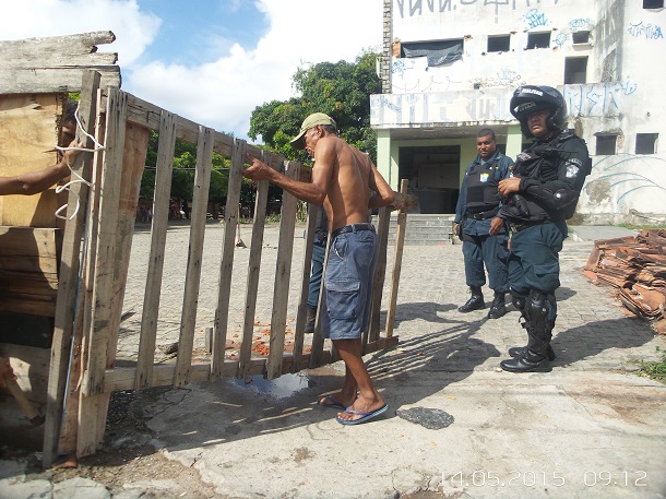 Homens que usavam acampamento do “Sem Teto” são presos por trafico de drogas