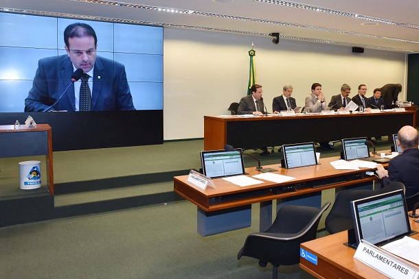 Ex-presidentes da empresa e do conselho da Setebrasil serão ouvidos na CPI da Petrobras