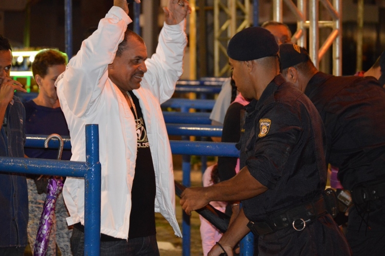 FORRÓ CAJU 2015: Segunda noite do Forró Caju transmite segurança aos foliões