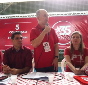 Presidente Rui Falcão confirma presença ao Encontro Sergipano do PT