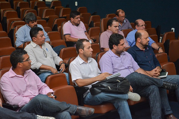 Prefeitos sergipanos se reúnem para discutir “ Programa Água Doce”