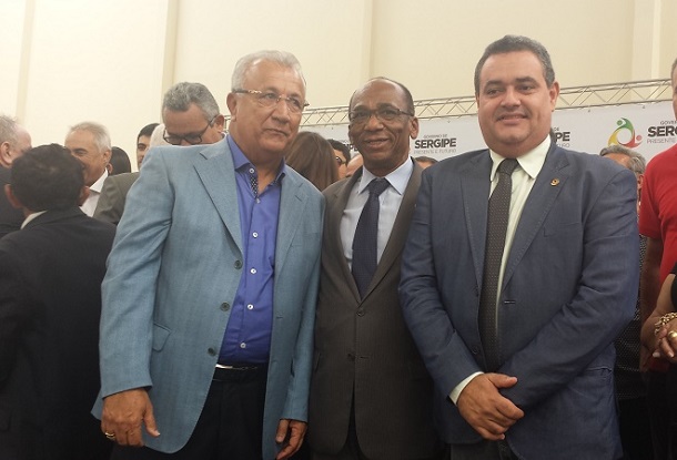 Deputado Antônio dos Santos comemora apoio do Governo do Estado na realização da XX Conferência da Unale