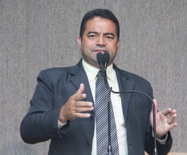 Vereador defende projeto do Executivo que prevê a venda de terrenos da PMA