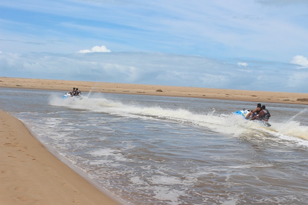 Prefeitura de Pirambu firma parceria com Marinha e promove curso de embarcação