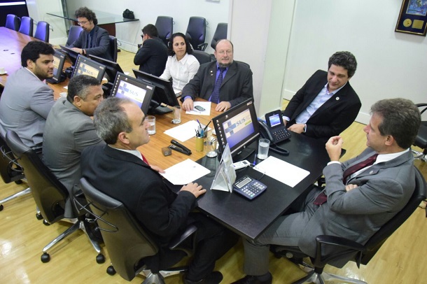 Deputado João Daniel debate com ministro da Saúde ampliação do atendimento em áreas rurais