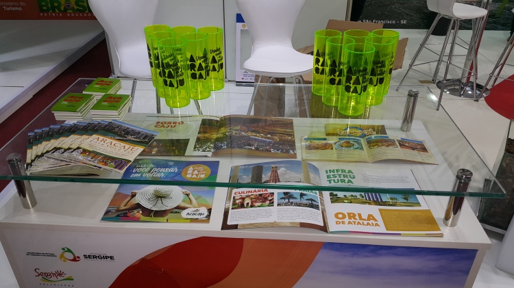 Prefeitura de Aracaju lança novo material publicitário na 43ª Abav