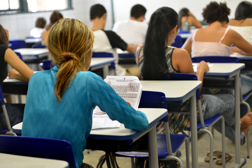 Prorrogadas inscrições para seleção de Professores para os Centros Experimentais
