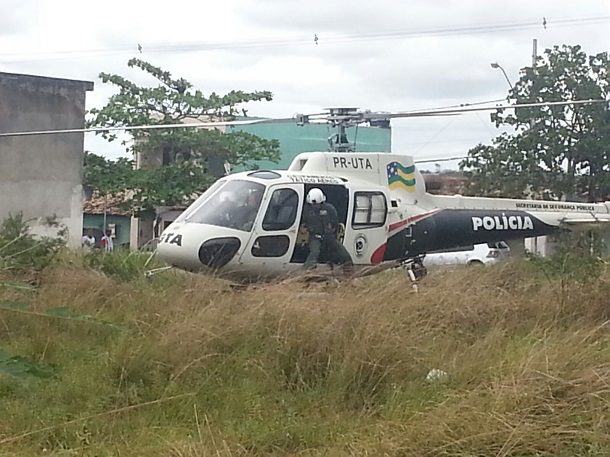 Policiais do GETAM são recebidos à tiros por bandidos no Conjunto Jardim