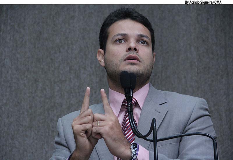 Anderson afirma que Iran Barbosa desrespeitou a Câmara Municipal na internet