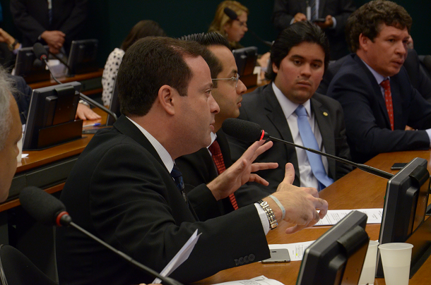 CPI do BNDS se reúne para avaliar requerente que convoca ex-presidente Lula