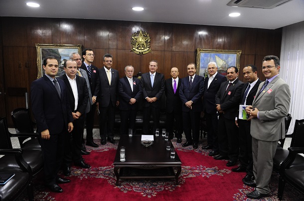 Projeto da “TV ALESE” é entregue no Senado Federal