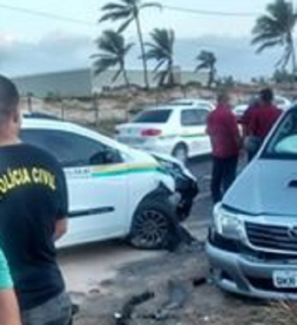 Delegado de Sergipe é acusado de provocar acidente na Praia de Atalaia