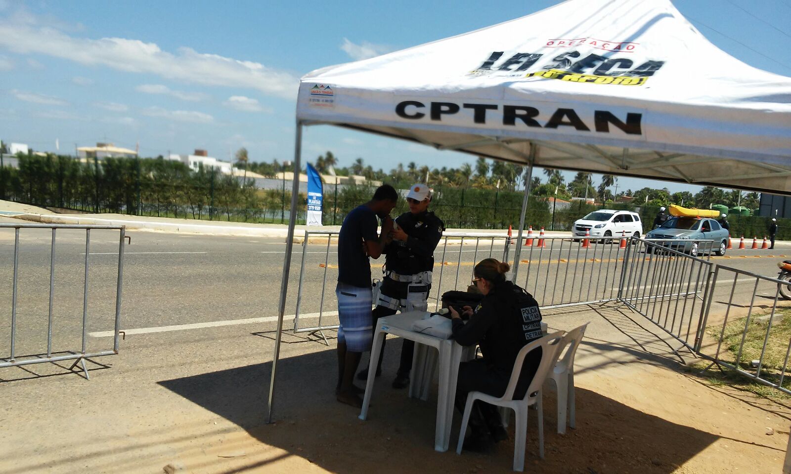 24 condutores foram autuados por embriaguez na “Operação Lei Seca da Odonto”