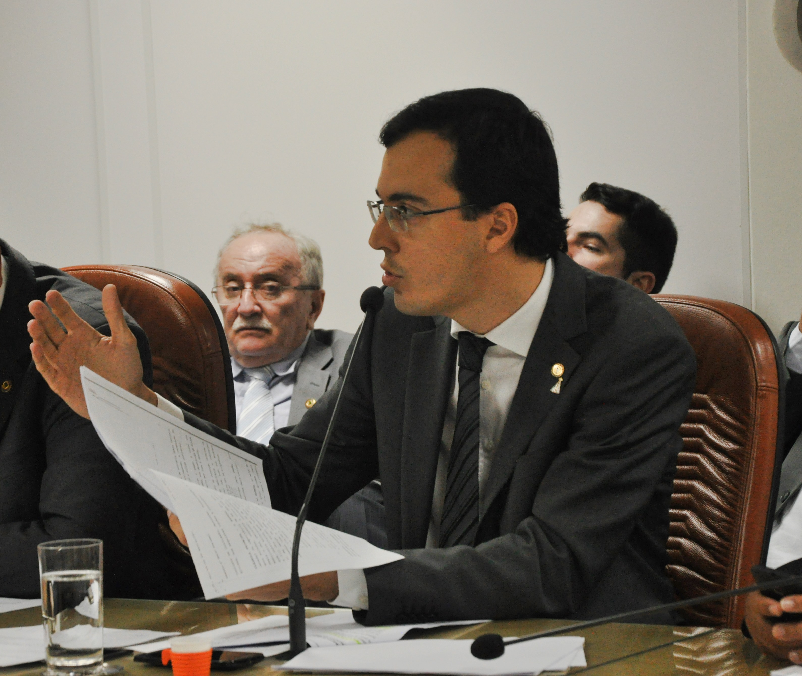 Deputado diz que é preciso dar transparência a dívida do Estado