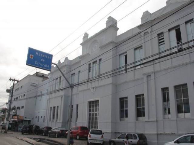 Servidores do Hospital de Cirurgia farão paralisação nesta sexta-feira