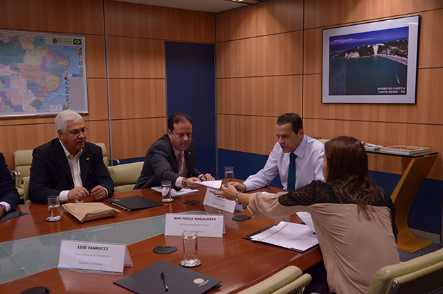 Itaporanga receberá mais de um milhão  para obras  para o Turismo, Educação e Saúde e Saneamento Básico