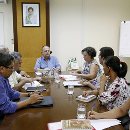 Vice-governador se reune com dirigentes do Sintese