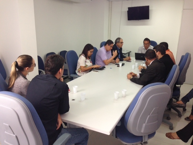 Termina sem avanço reunião para discutir acordo coletivo dos trabalhadores da limpeza