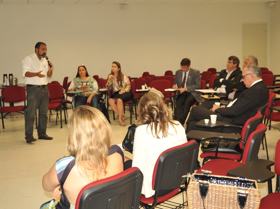 Ministérios Públicos Federal, Esdadual  e IBAMA discutem baixa vazão do “Velho Chico”