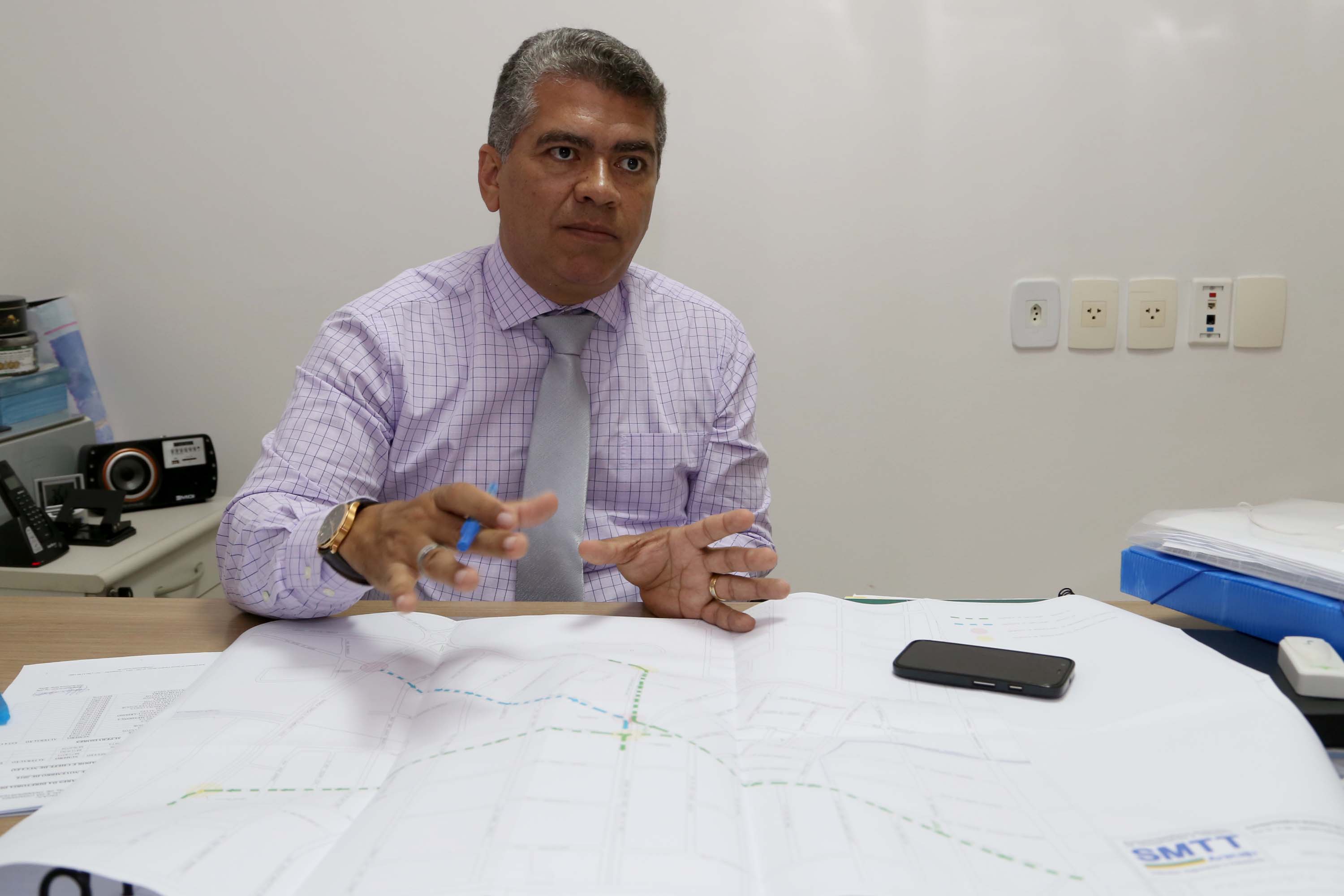 SMTT não irá cobrar multa das faixas preferenciais