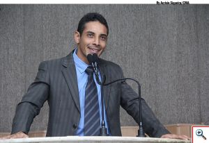 Adelson Filho parabeniza Welington Elias pelos 89 anos de vida